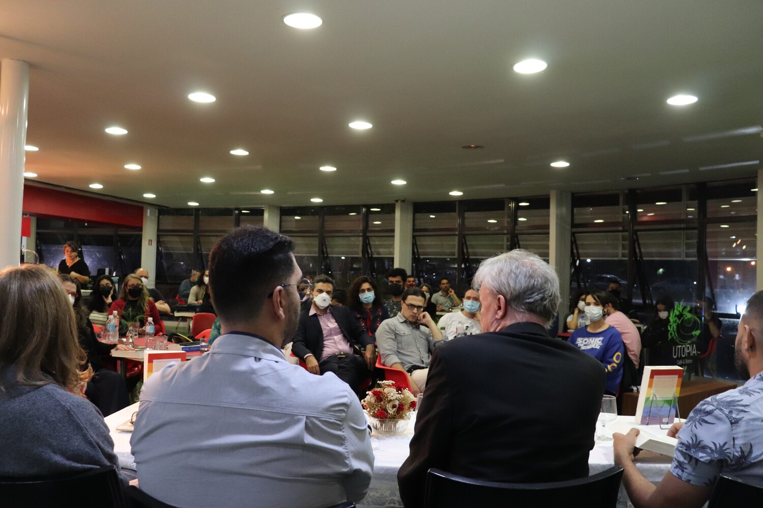 Lançamento de livro James Green